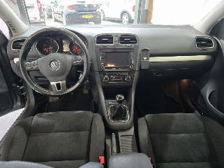 Volkswagen Golf 1.4 TSI Highline picture 24
