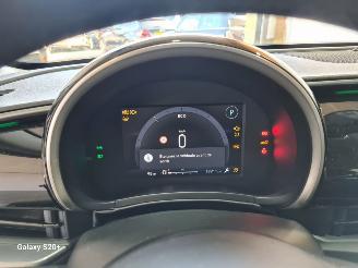 Fiat 600 1.2 Hybrid Urban picture 28
