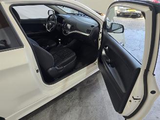 Kia Picanto 1.2 CVVT ISG Super Pack picture 15