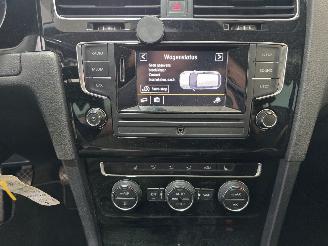 Volkswagen Golf 1.2 TSI Easyline picture 32