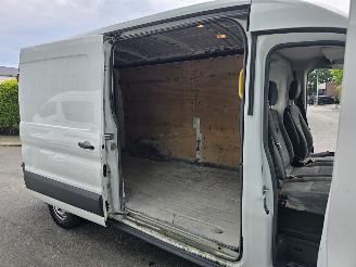Ford Transit 310 2.0 TDCI L3H2 Ambiente picture 15