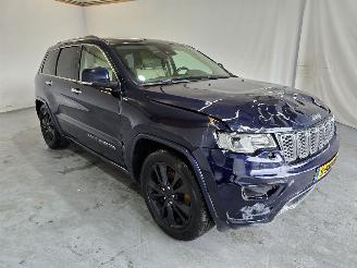Vaurioauto  passenger cars Jeep Grand-cherokee 3.0 CRD Summit 2019/12