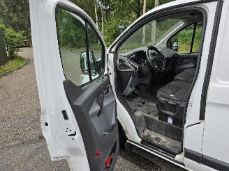 Ford Transit 310 2.2 TDCI L2H1 Ambiente picture 20