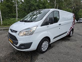 Ford Transit 310 2.2 TDCI L2H1 Ambiente picture 3