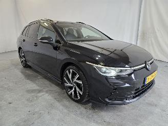 Schadeauto Volkswagen Golf 1.5 eTSI R-Line Bns 2024/1