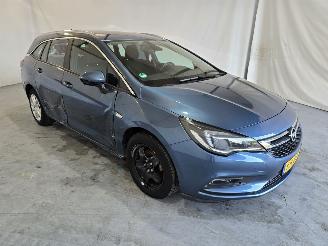 Coche accidentado Opel Astra SPORTS TOURER 1.0 Business+ 2016/9