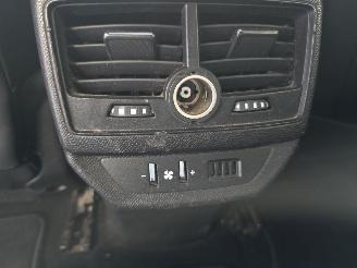 Peugeot 5008 1.2 PureTech Allure picture 23