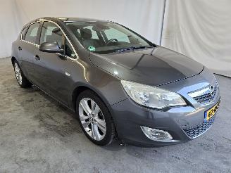 škoda osobní automobily Opel Astra 1.4 Turbo Cosmo 2010/8