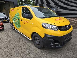 krockskadad bil bedrijf Opel Vivaro-e L3H1 Edition 50 kWh 2022/6
