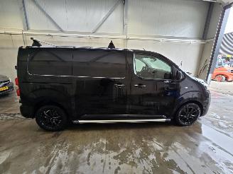 Toyota ProAce 2.0 D-4D Professional picture 8