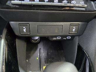 Toyota Yaris 1.5 Hybrid 115 Dynamic picture 35