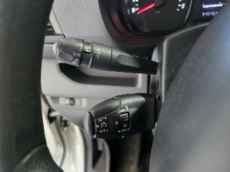 Toyota Proace Compact 1.6 D-4D Cool Comfort picture 28