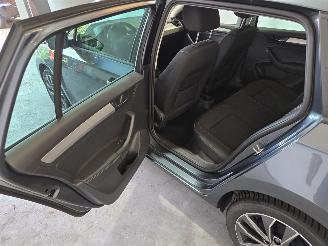 Skoda Rapid Spaceback 1.0 TSI Greentech Drive picture 19