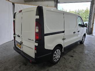 Renault Trafic 2.0 dCi 120 T29 L1H1 Luxe picture 7