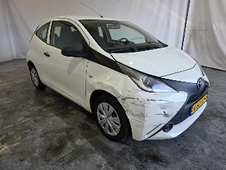 Auto incidentate Toyota Aygo 1.0 VVT-i x 2016/11
