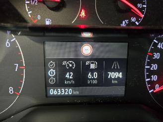 Opel Corsa 1.2 Edition picture 21