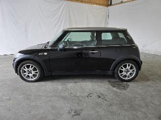 Mini Mini 1.6 One Salt picture 4