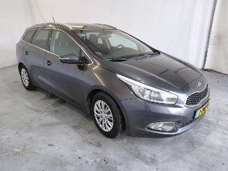 Coche accidentado Kia Cee d Sportswagon 1.6 GDI BusinessLine 2015/2