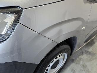 Peugeot Partner 1.5 BlueHDI Premium picture 13