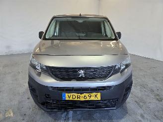 Peugeot Partner 1.5 BlueHDI Premium picture 2