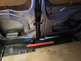 Peugeot Partner 1.5 BlueHDI Premium picture 20