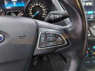 Ford C-Max 1.0 Titanium picture 27