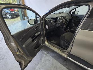 Renault Captur 1.2 TCe Dynamique picture 22