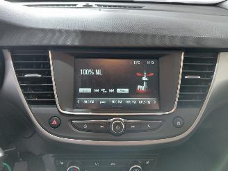 Opel Crossland X 1.2 120 J. Edition picture 31