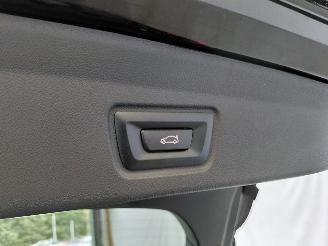 BMW i4 E Drive 35 High Executive 70Kwh picture 24