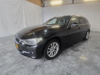 BMW 3-serie 316d Executive picture 3