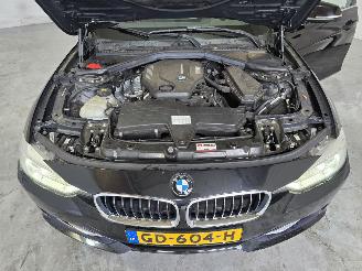 BMW 3-serie 316d Executive picture 11