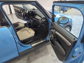 Mini Cooper 1.5 Cooper Chili Serious Business picture 13