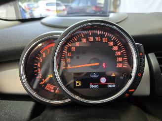 Mini Cooper 1.5 Cooper Chili Serious Business picture 29