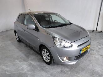 Coche accidentado Mitsubishi Space-star 1.0 Bright 2015/5