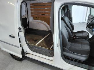 Volkswagen Caddy 1.6 TDI L1H1 Comfortline picture 18