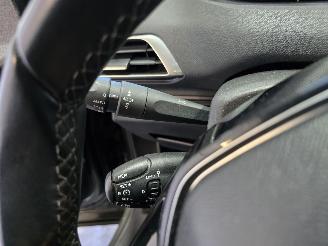 Peugeot 3008 1.2 Puretech picture 27