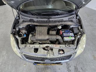 Suzuki Swift 1.3 GLS picture 13