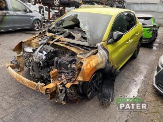 rozbiórka samochody osobowe Peugeot 208 208 II (UB/UH/UP), Hatchback 5-drs, 2019 1.2 Hybrid 110 2025/11