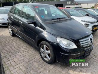 Mercedes B-klasse B (W245), Hatchback, 2005 / 2011 1.5 B-150 16V picture 2
