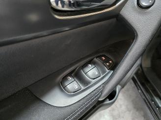 Nissan Qashqai 1.2 N-Connecta picture 23