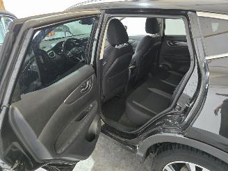 Nissan Qashqai 1.2 N-Connecta picture 19