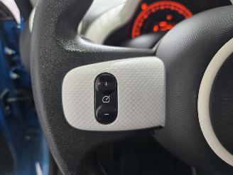 Renault Twingo 1.0 Sce Authentique picture 23