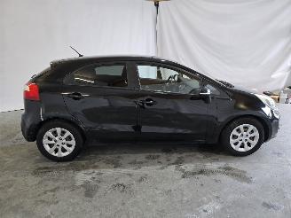 Kia Rio 1.2 CVVT Plus Pack picture 9