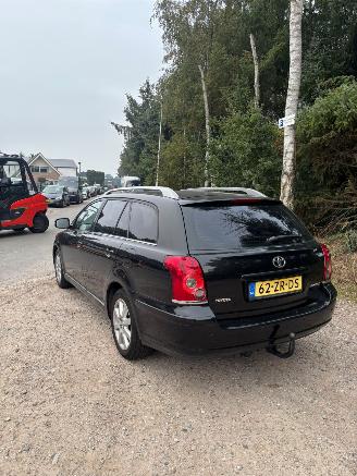 Toyota Avensis 1.8 VVTi Luna picture 3