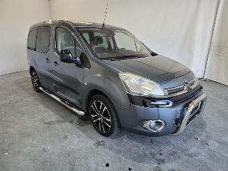 Voiture accidenté Citroën Berlingo 1.6 VTi Collection 2012/10