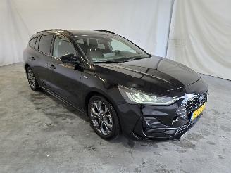 krockskadad bil auto Ford Focus 1.0 EcoBoost Hybrid ST Line 2025/8