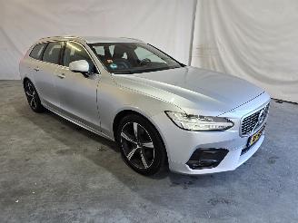Unfallwagen Volvo V-90 2.0 T4 Business Sport 2019/3