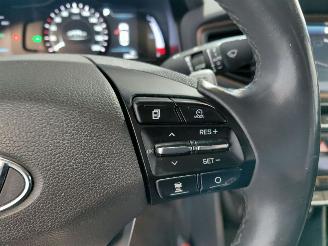Hyundai Ioniq Premium EV picture 13