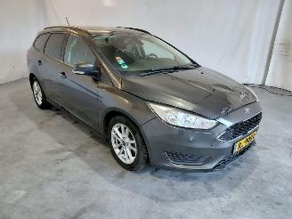Vaurioauto  passenger cars Ford Focus 1.5 TDCI Lease Edit. 2018/1