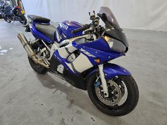  Yamaha YZF - R6  2002/3